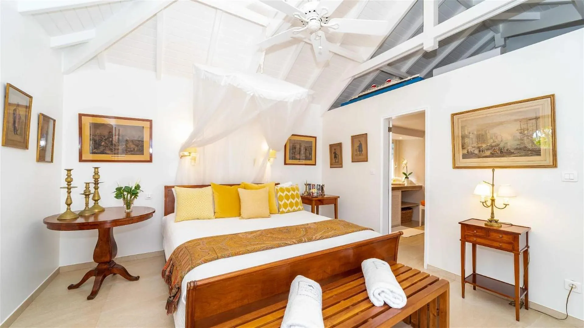 Serene 1BVilla where Romance Meets Tropical Beauty Marigot Vila